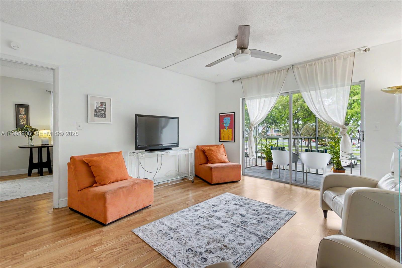 HILLCREST NO 4 CONDO - Residential