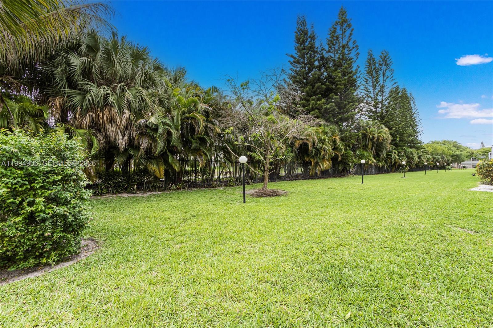 HILLCREST NO 4 CONDO - Residential