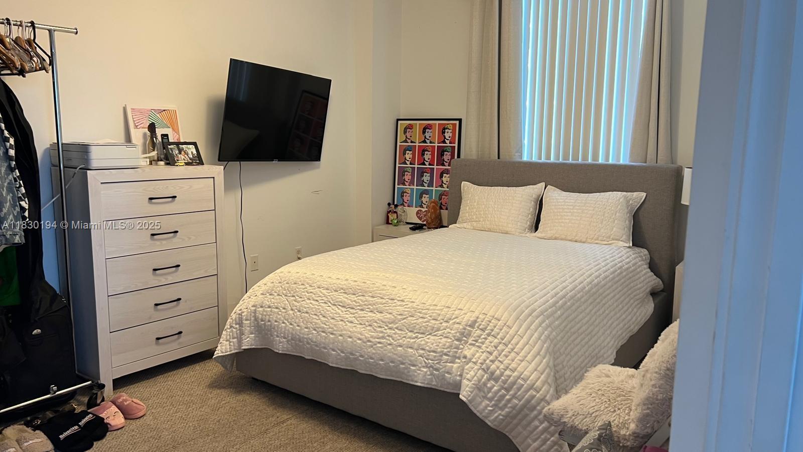 601 NE 23 ST 1103