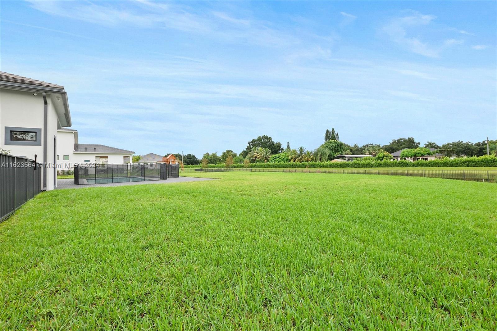 MILLCREEK RANCHES - Residential