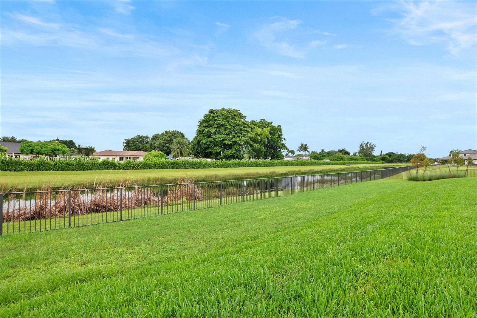 MILLCREEK RANCHES - Residential