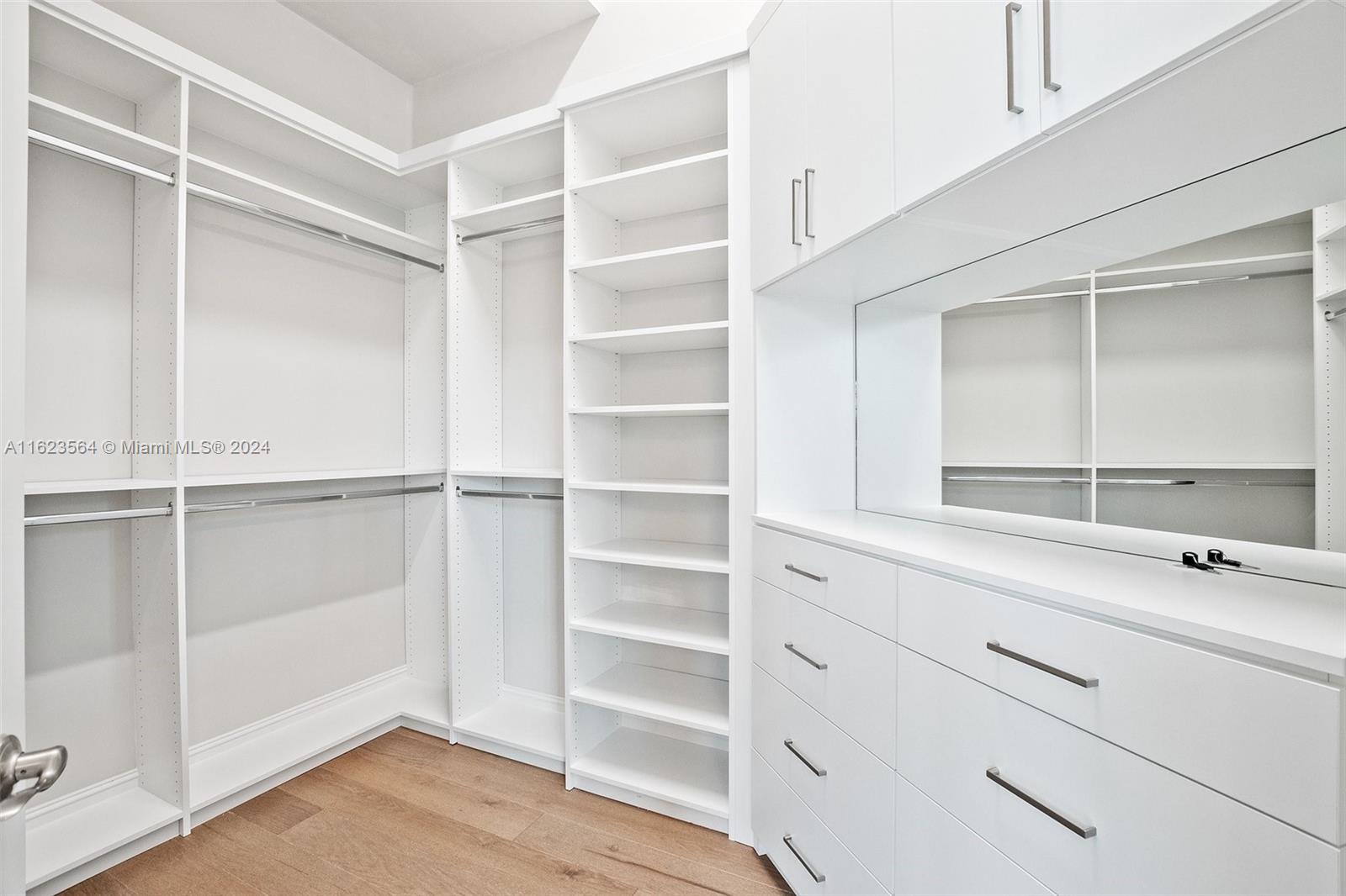 MILLCREEK RANCHES - Residential