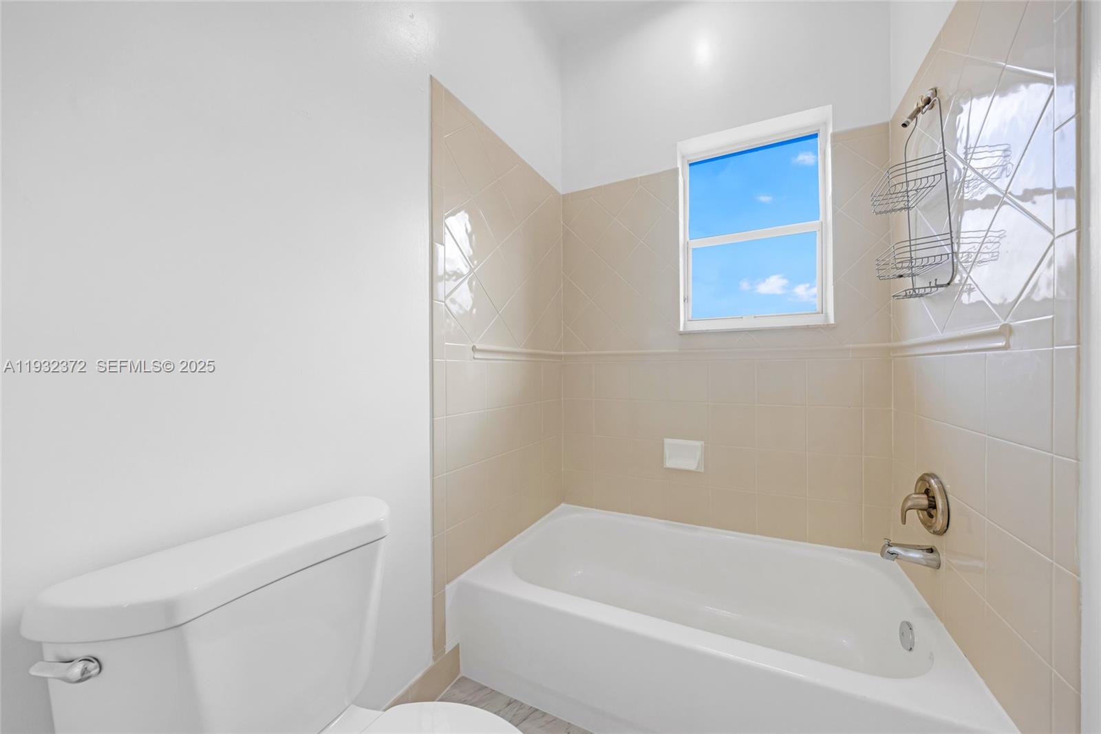 SUNSET LAKES PLAT ONE - Residential