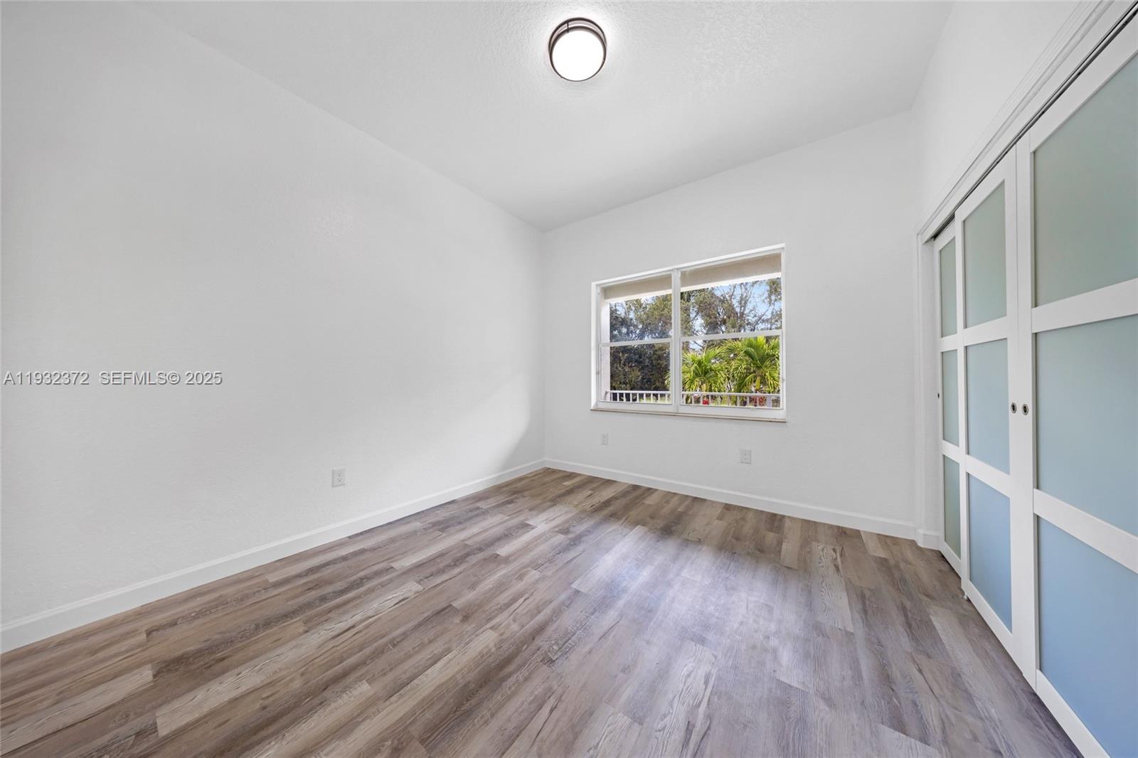 SUNSET LAKES PLAT ONE - Residential