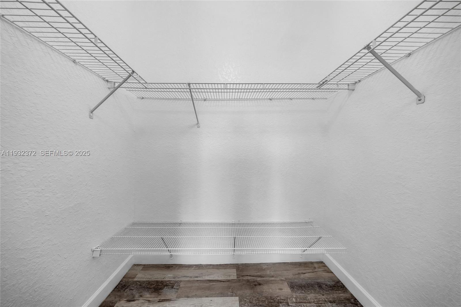 SUNSET LAKES PLAT ONE - Residential