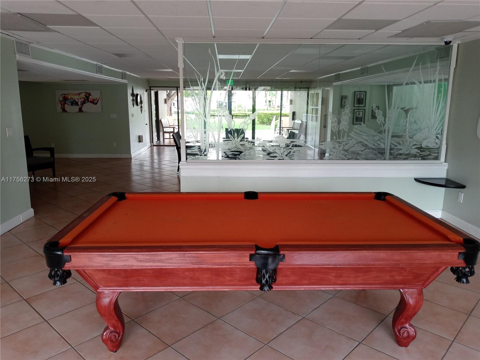 KINGS CREEK SO CONDO - Residential