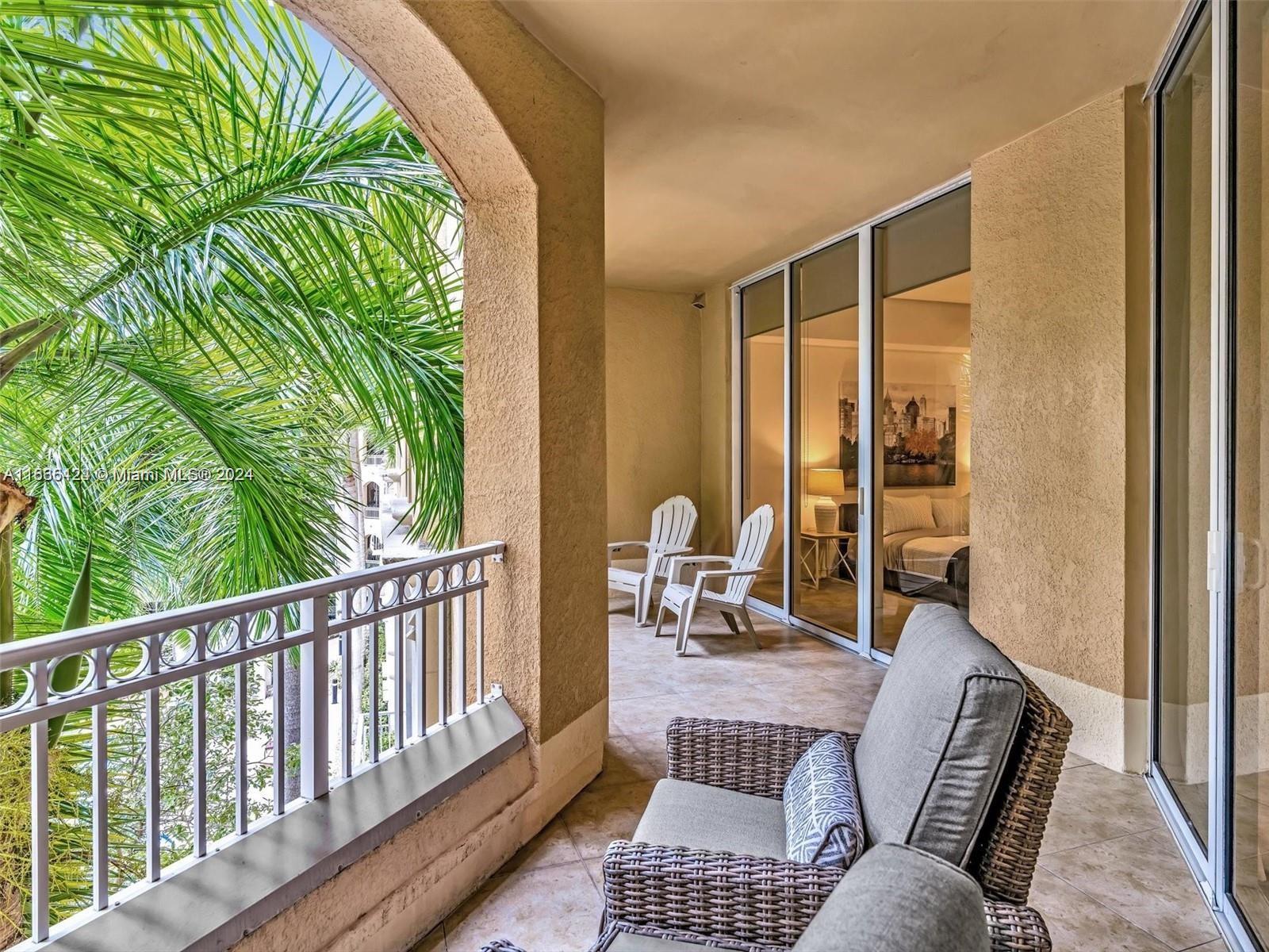 ALAQUA CONDO - Residential