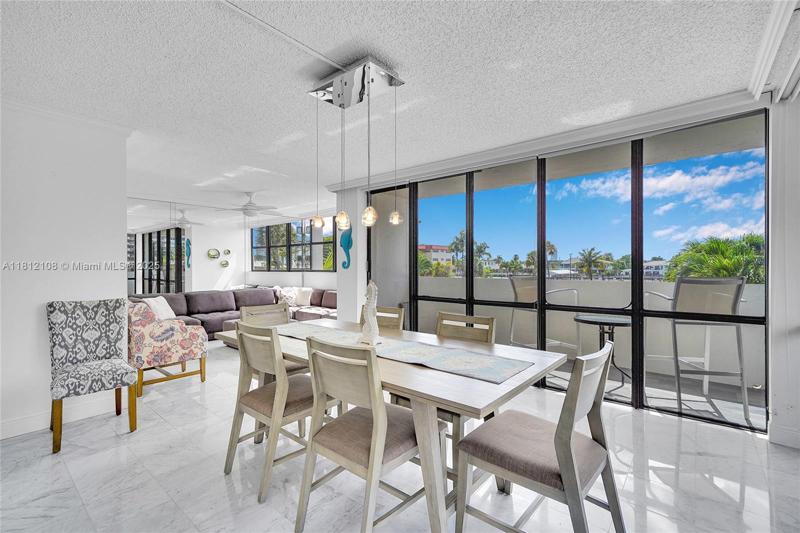 AVANT GARDE CONDO - Residential Lease