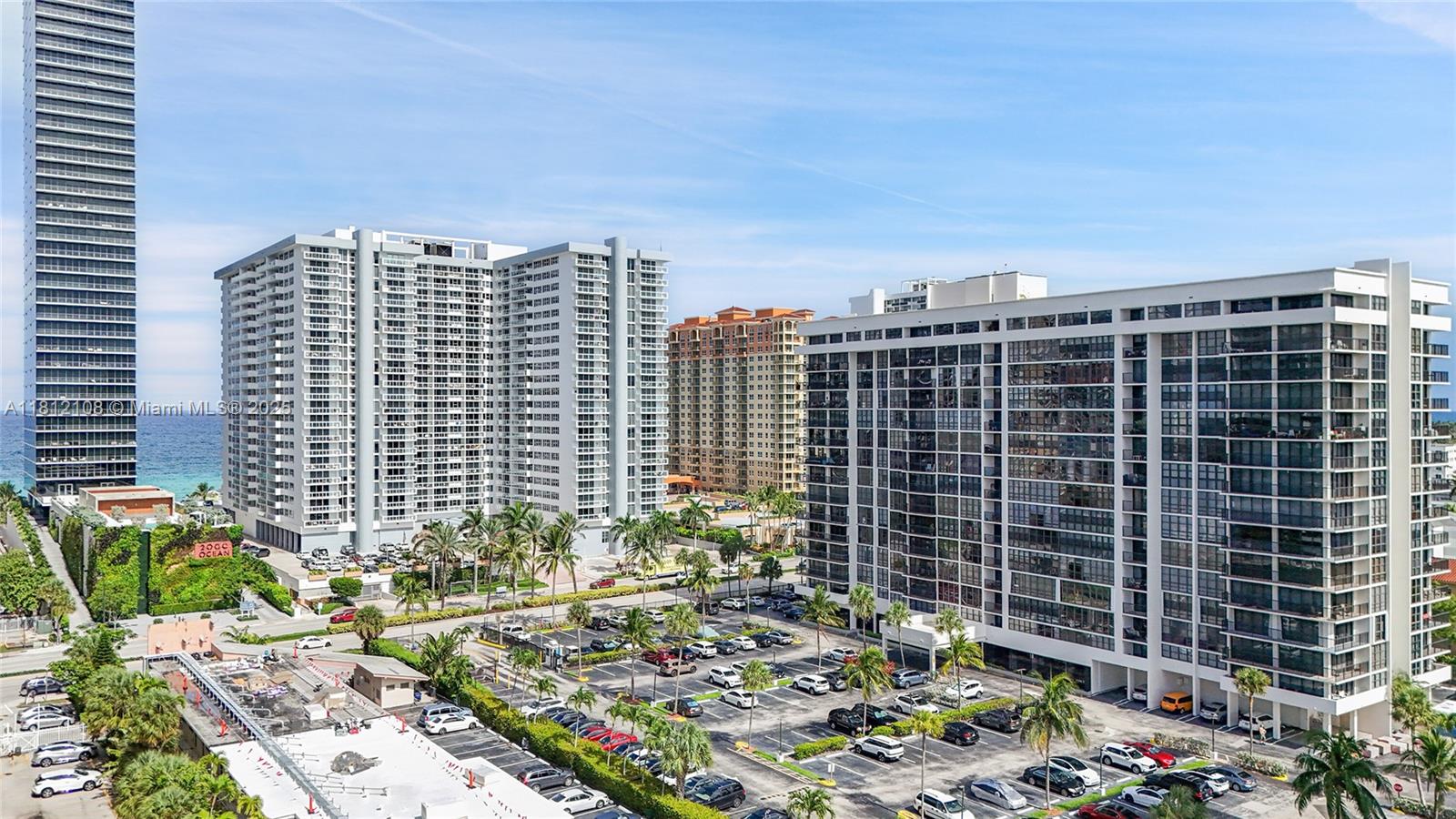 AVANT GARDE CONDO - Residential Lease