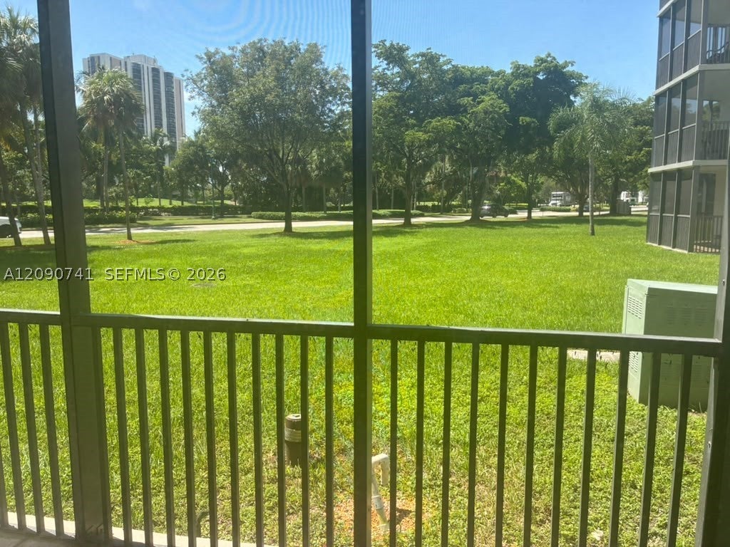 3101 N Country Club Dr 107