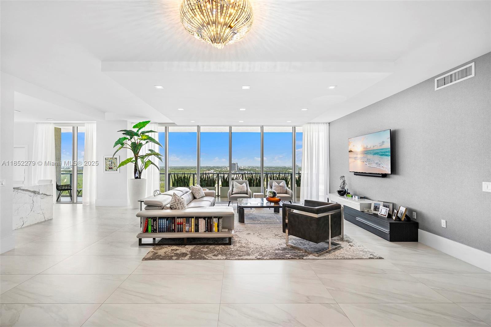 330 Sunny Isles Blvd 5-PH01