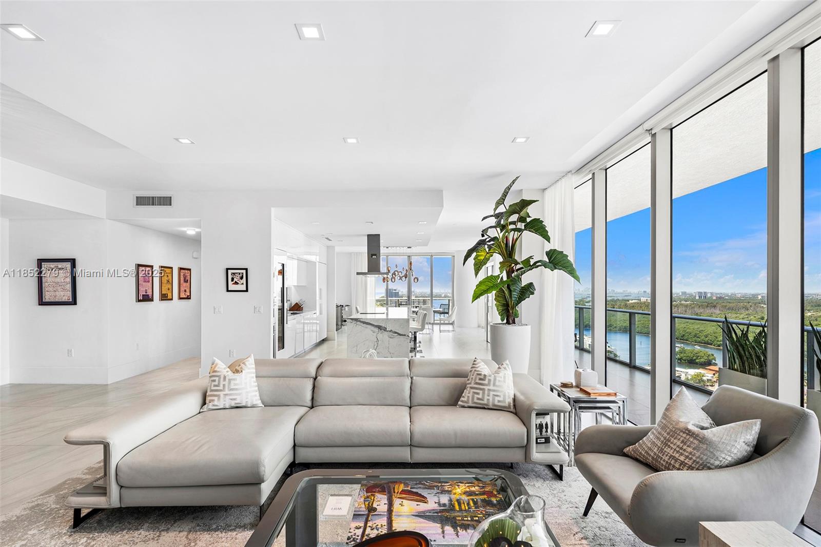 330 Sunny Isles Blvd 5-PH01