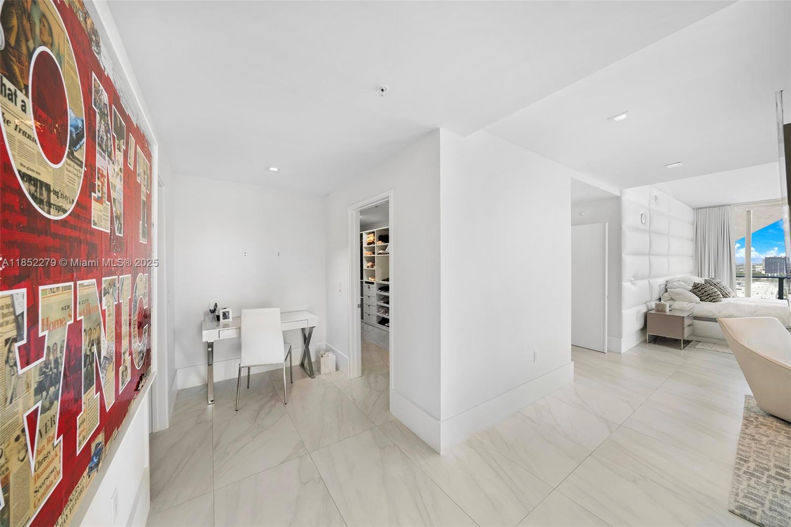 PARQUE TOWERS CONDO - Residential