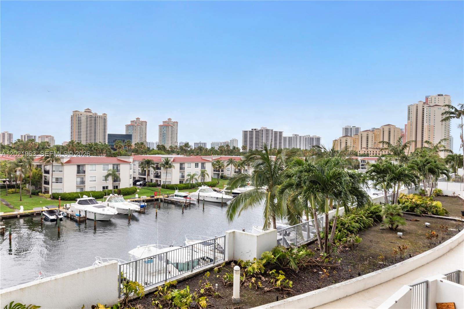 UPTOWN MARINA LOFTS CONDO - Residential