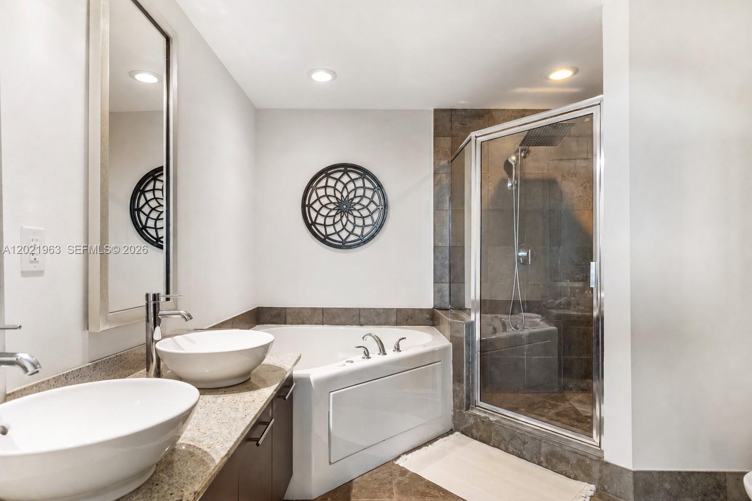 UPTOWN MARINA LOFTS CONDO - Residential