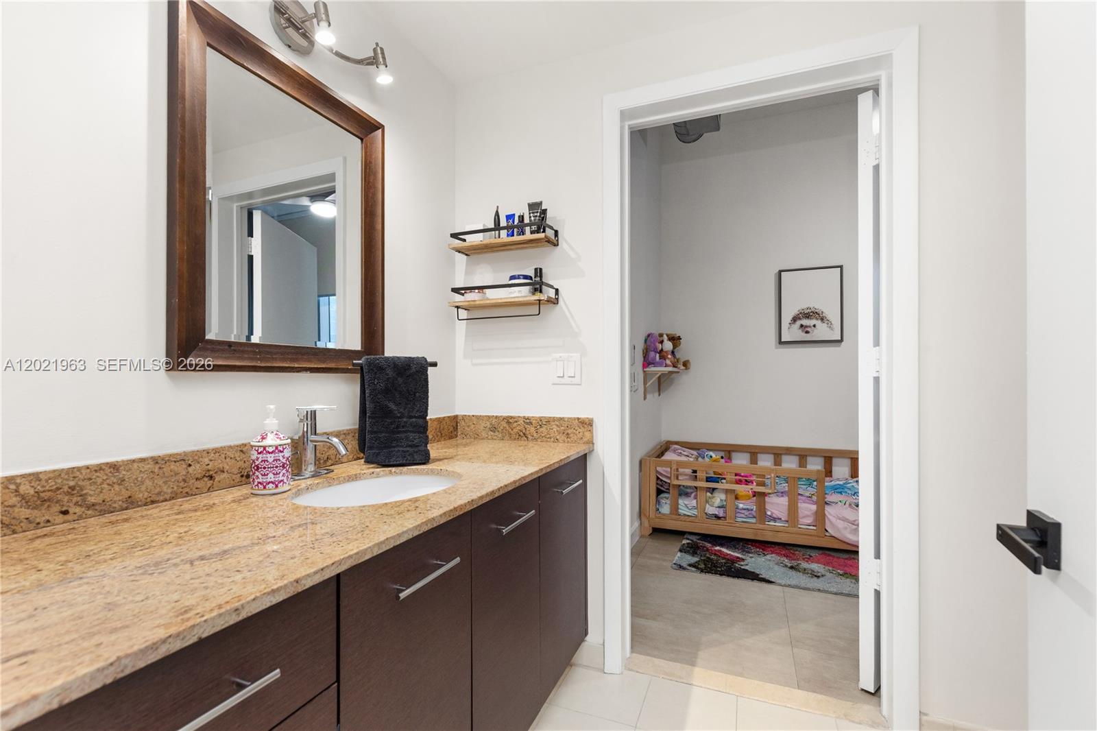 UPTOWN MARINA LOFTS CONDO - Residential