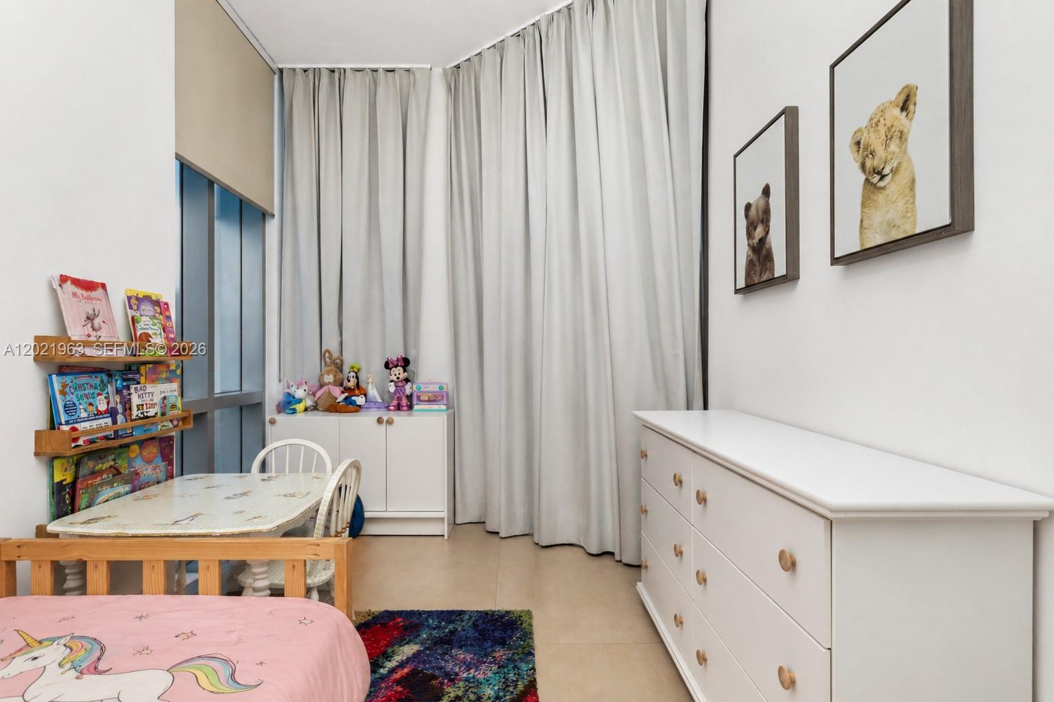 UPTOWN MARINA LOFTS CONDO - Residential