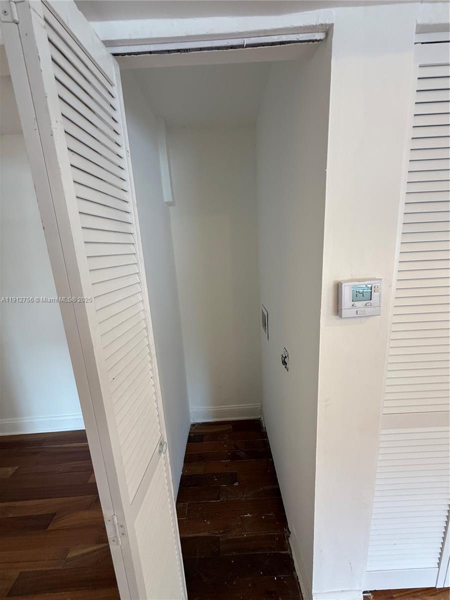 ESPANOLA VILLAS 1ST ADDN - Residential Lease