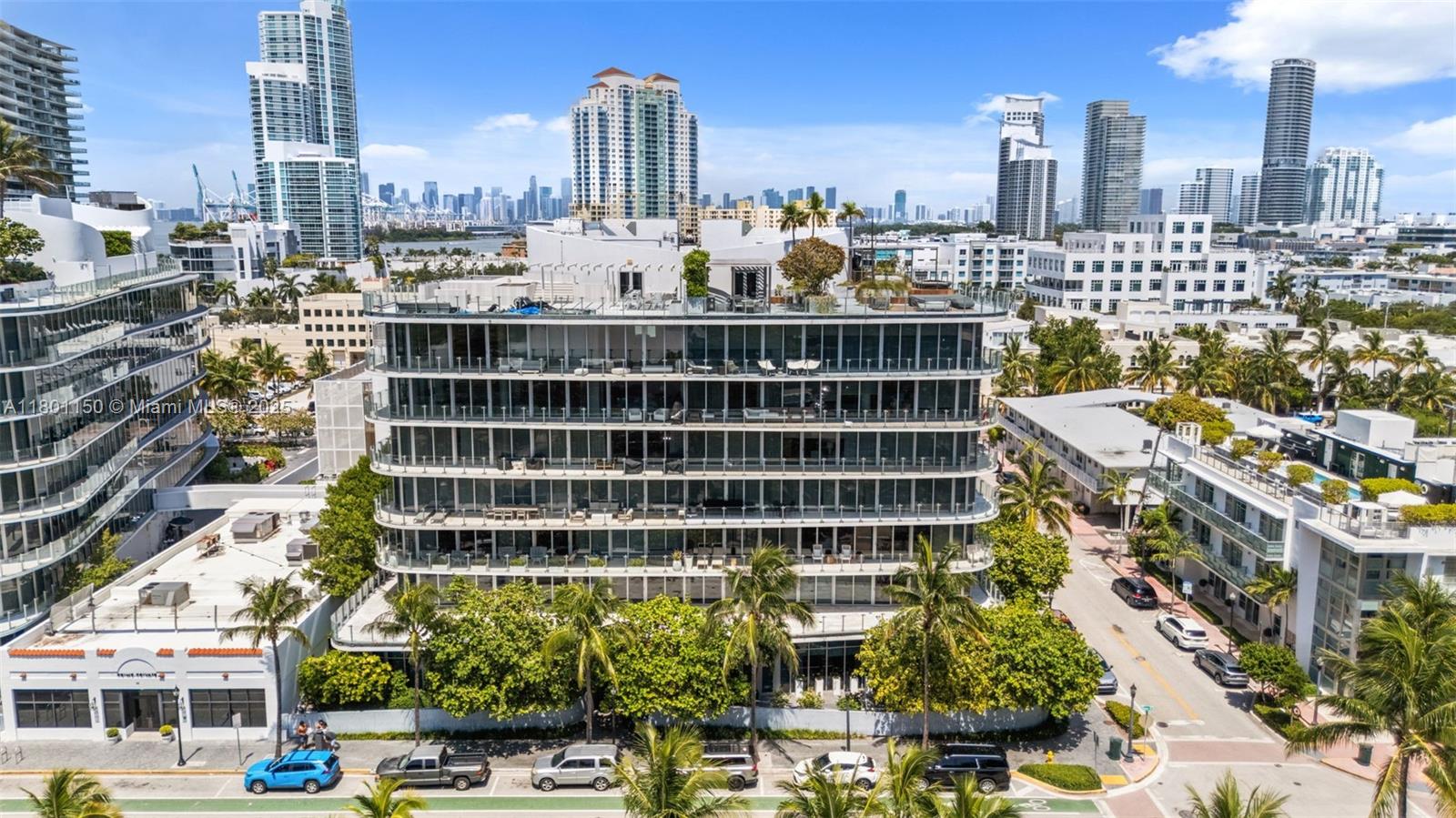 ONE OCEAN CONDO - Residential