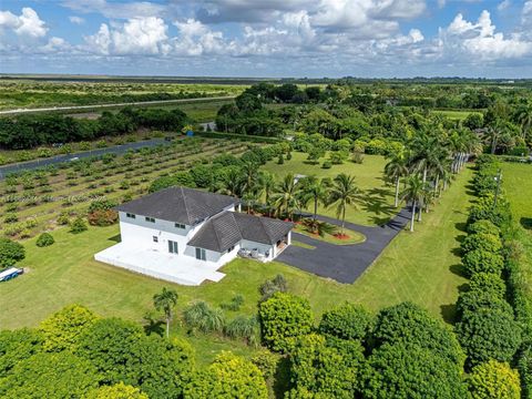 A home in Unincorporated Dade