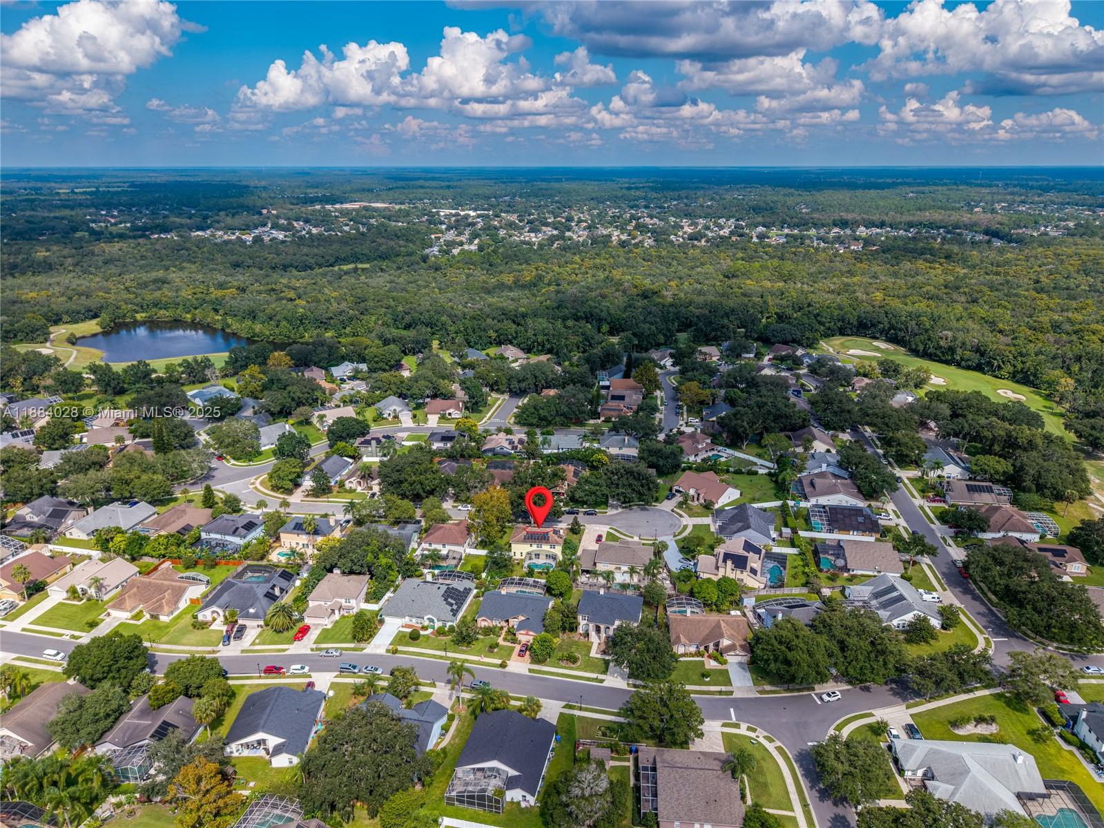 TWIN RIVERS - Residential