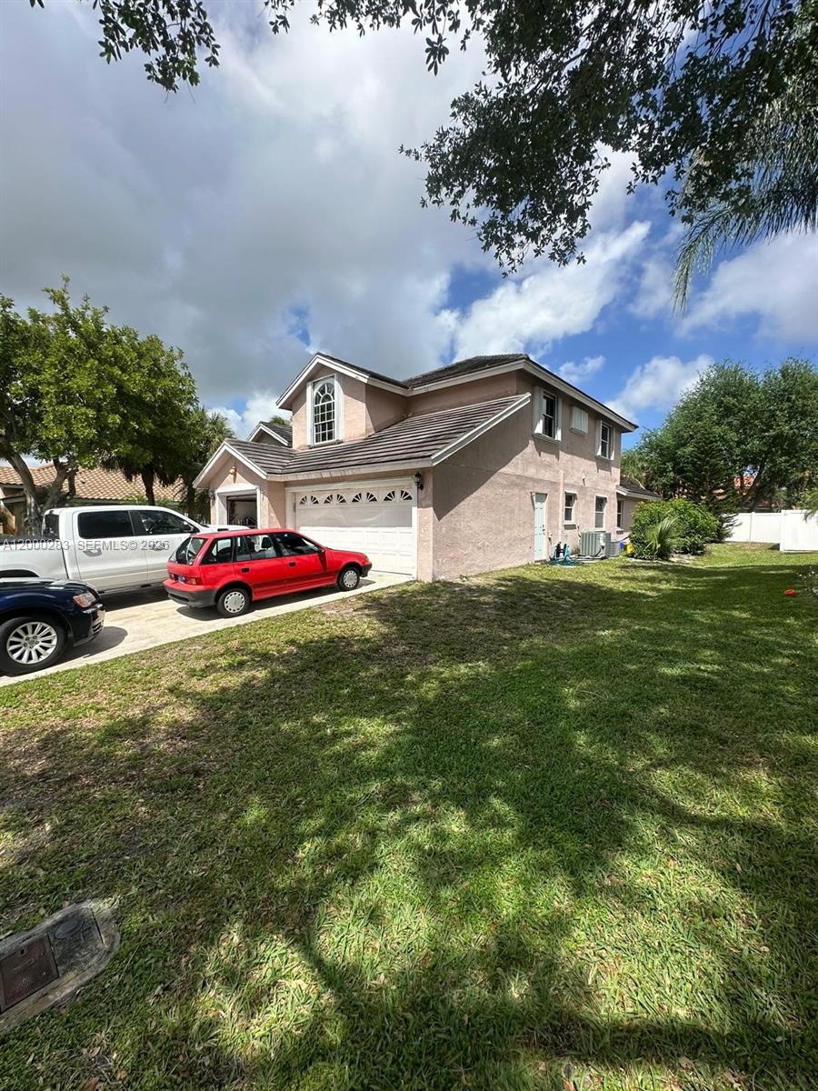 LAKE CHARLESTON PAR R - Residential