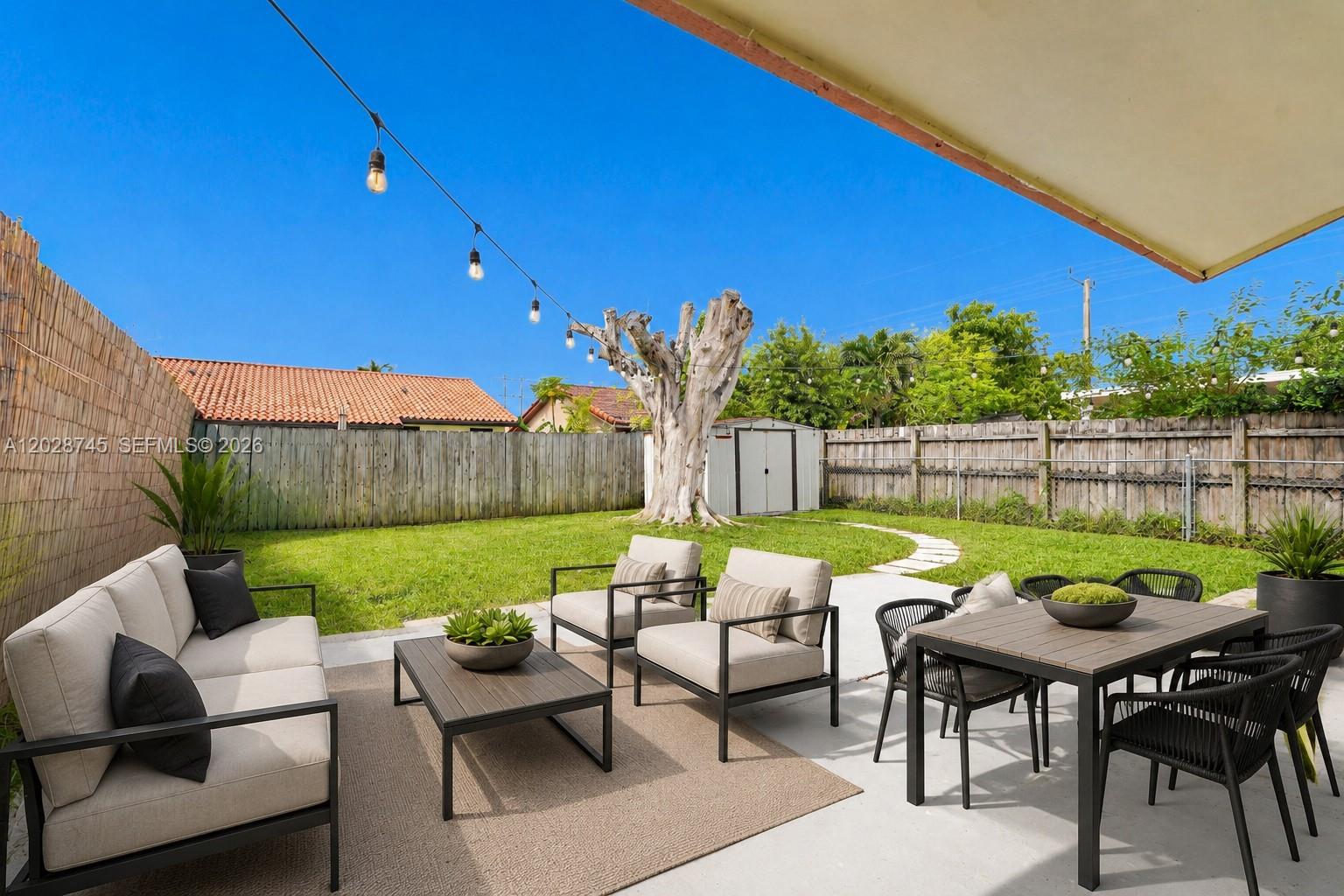 KENDALL LAKES EAST SECTIO - Residential