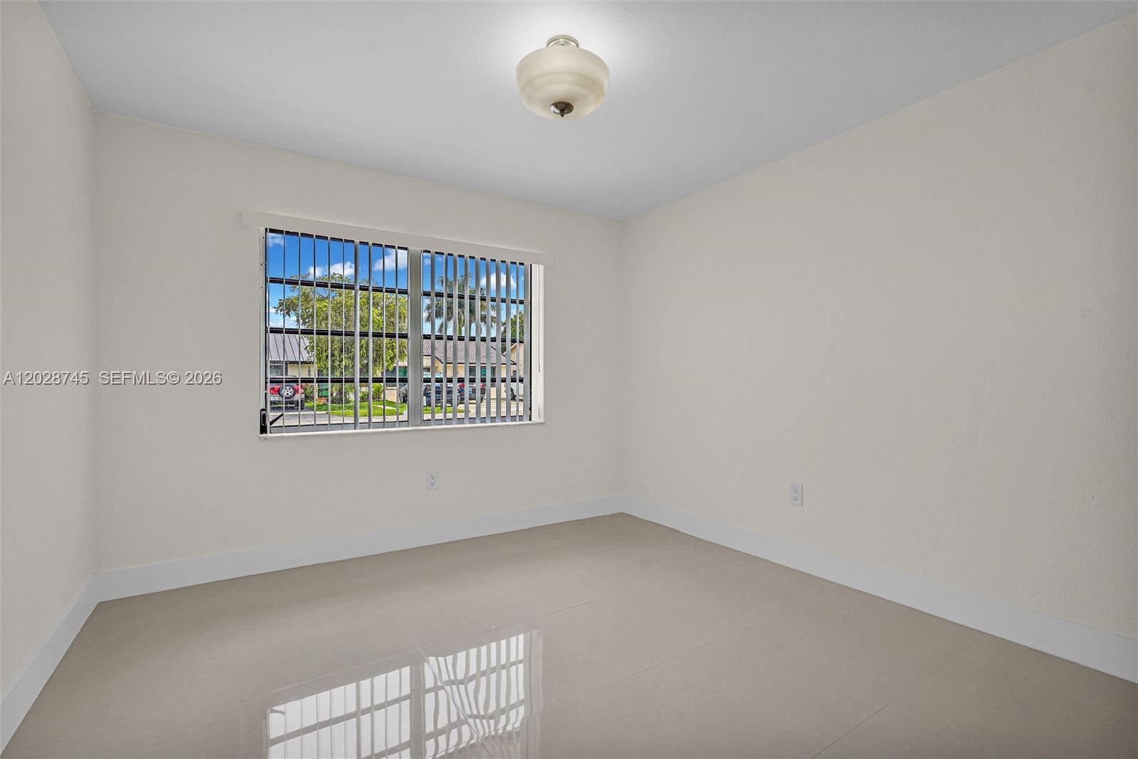 KENDALL LAKES EAST SECTIO - Residential