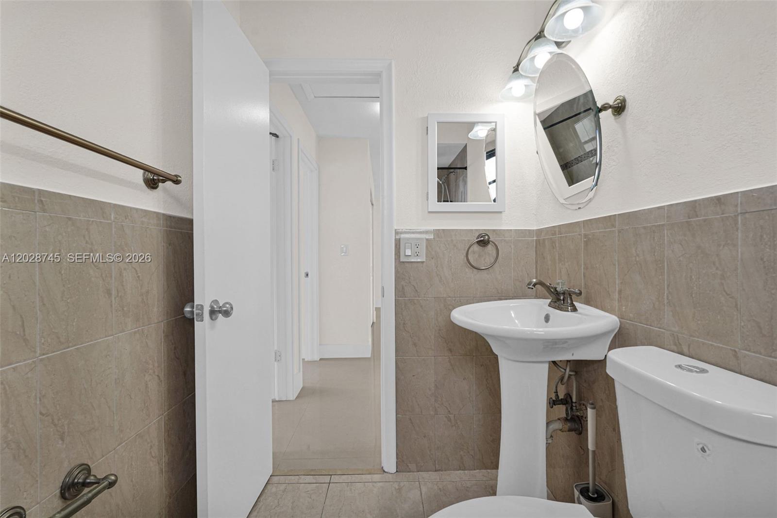 KENDALL LAKES EAST SECTIO - Residential