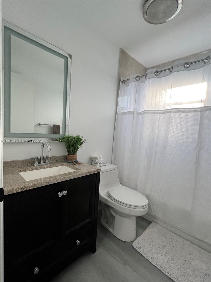 KINGS POINT NORMANDY COND - Residential