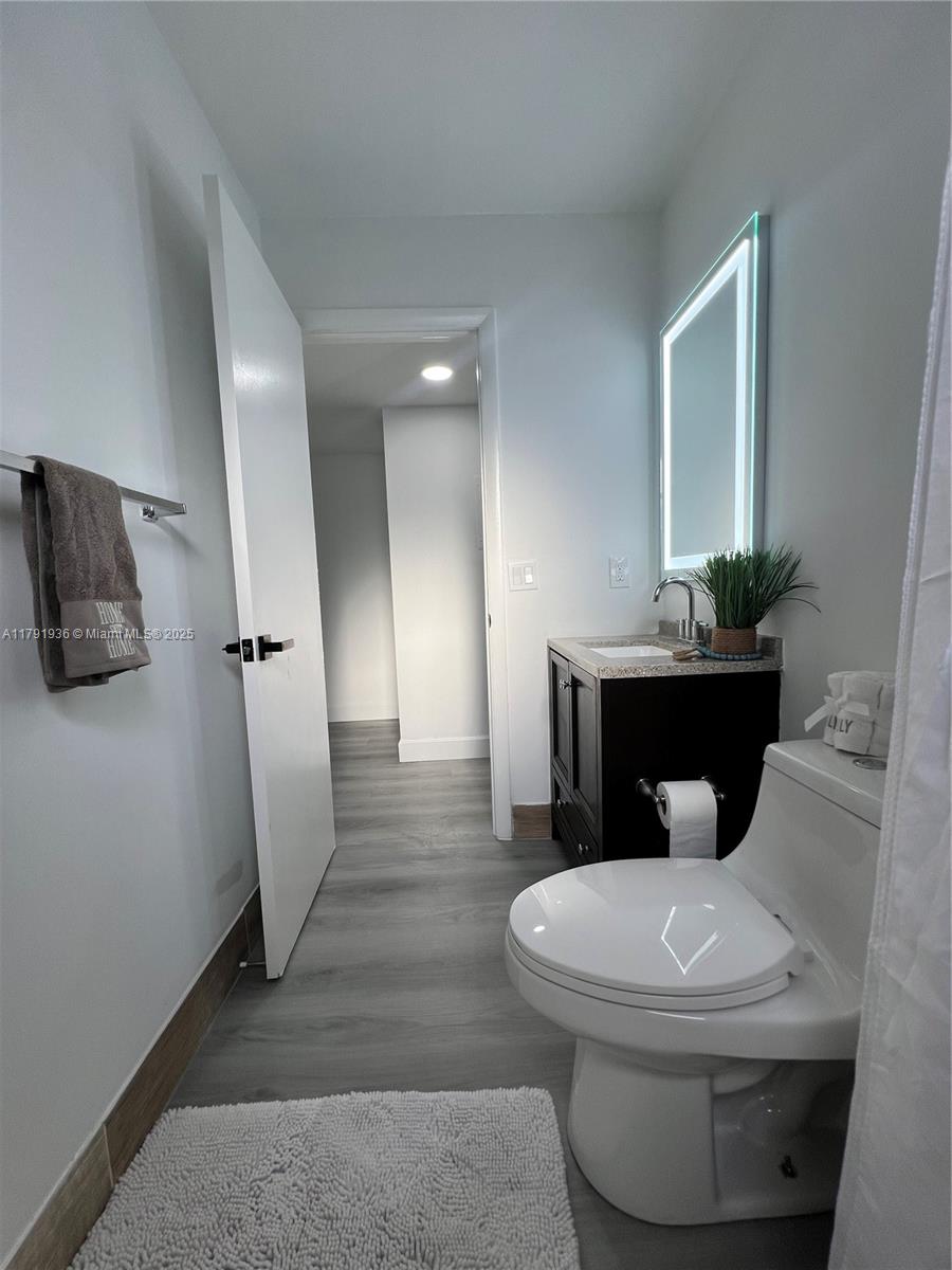KINGS POINT NORMANDY COND - Residential