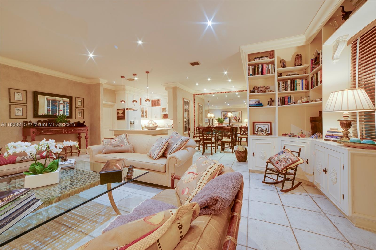 602 Malaga Ave B, Coral Gables, Broward County, Florida - 3 Bedrooms  
3 Bathrooms - 