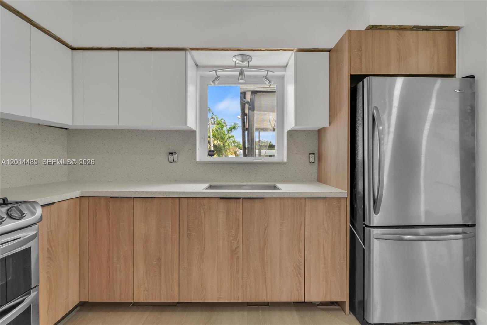 HOLLYWOOD HOMESITES HIGH - Residential