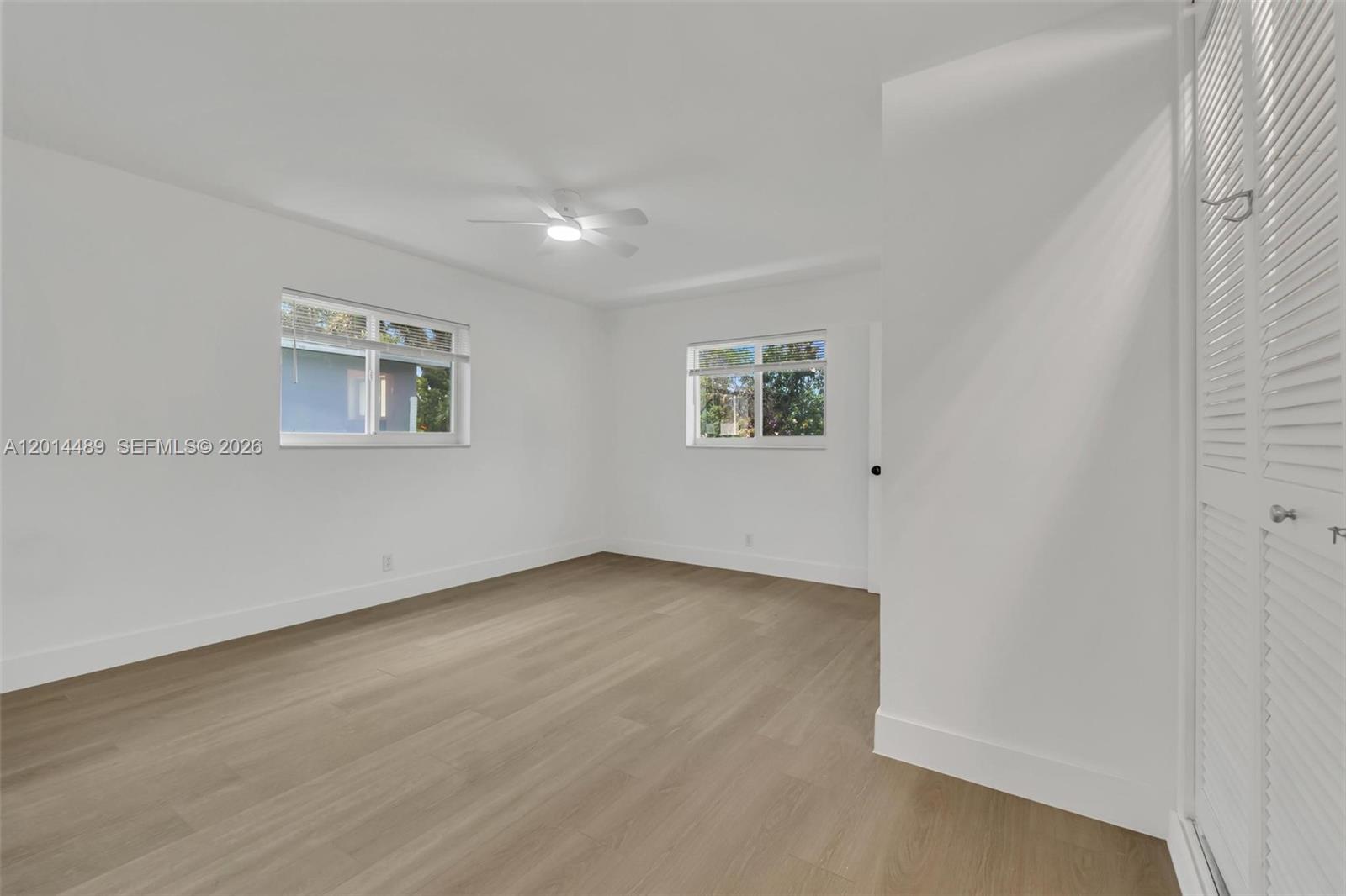 HOLLYWOOD HOMESITES HIGH - Residential
