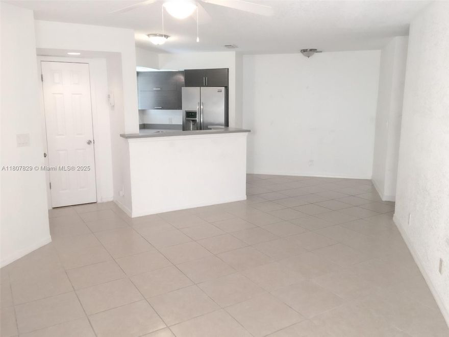 INVESTOR'S DREAM! Come see this rare opportunity to own a spacious 2 bedrooms, 2 bathrooms unit in cozy corner apartment on first floor in the Community of Coral Key. This unit currently has a long-term timely paying renter ($1,900), with a lease through October 2025. 
**Monthly Net income = $1,100 (after expenses paid)**  
This is a first floor unit with a beautiful golf course view and tennis court. Inside, there is tile flooring throughout along with upgraded kitchen cabinets. The Coral Key community features a club house with pool and gym along with a plethora of parking for guests. Low condo fees, which include the water and the ability to rent the unit immediately round out this great opportunity. With the desirable price point of this unit, it will not stay on the market for long.