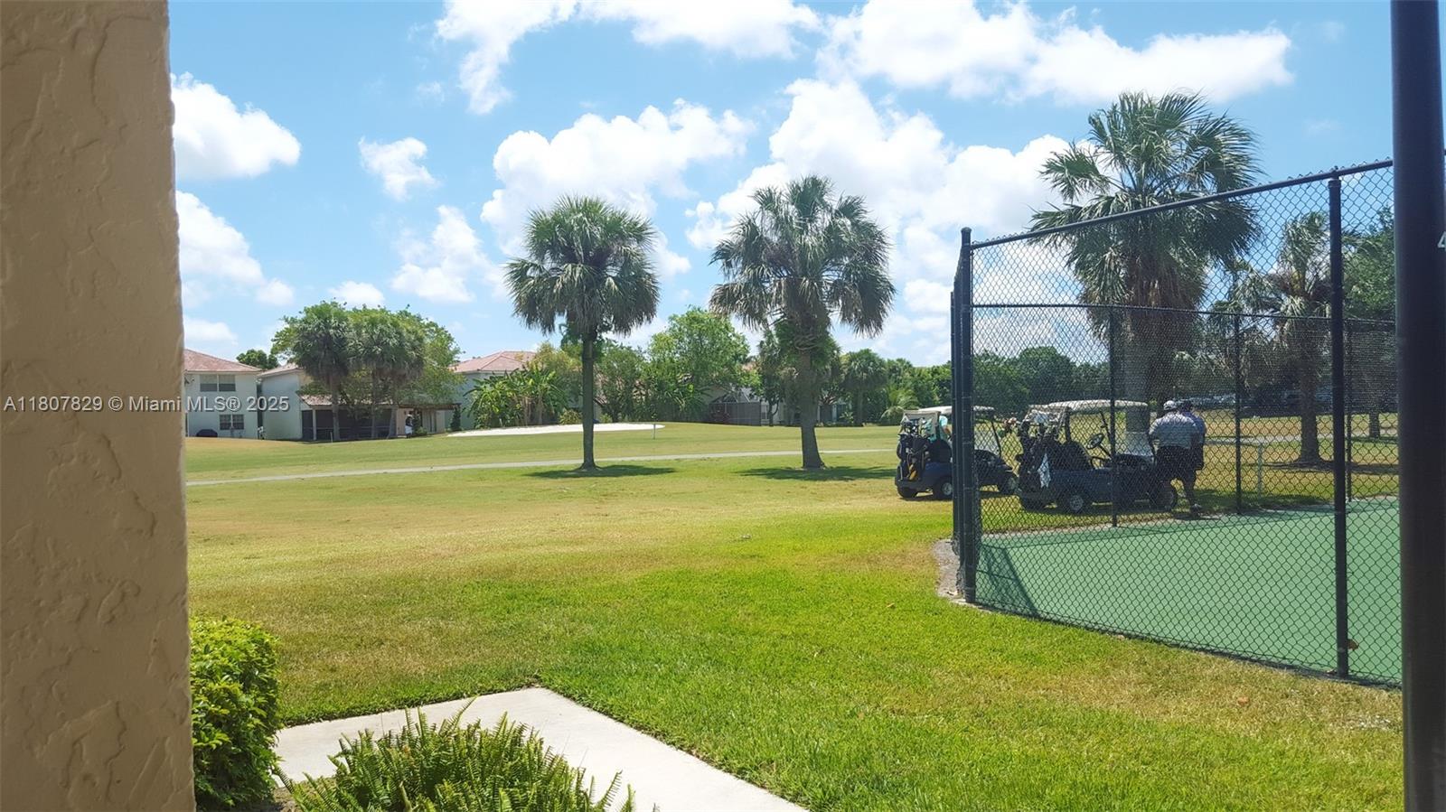 CORAL KEY CONDO - Residential