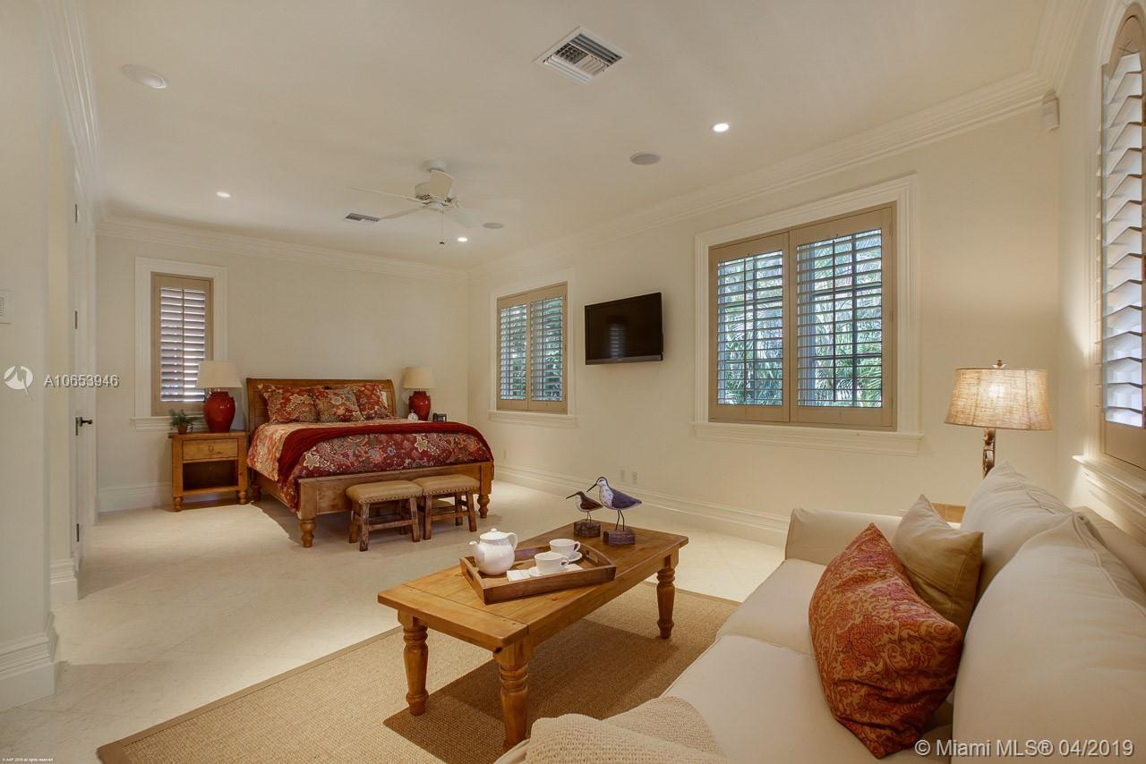 Admirals Cove - Residential