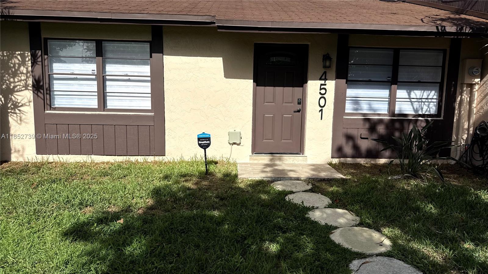 A rare opportunity to own in the highly desirable Woodbury Village community. The charming 2 bedroom 1 bath townhome offers 864 sq ft of comfortable living space and is part of well-managed, low-maintenance development where properties seldom come on the market. Lovingly owned for decades, this home is now ready for its next chapter. Whether you are a first-time buyer, downsizing, or looking for a solid investment, this is your chance to join a quiet, established neighborhood with strong community management and pride of ownership. Don't miss this unique opportunity, homes in Woodbury Village don't last long!