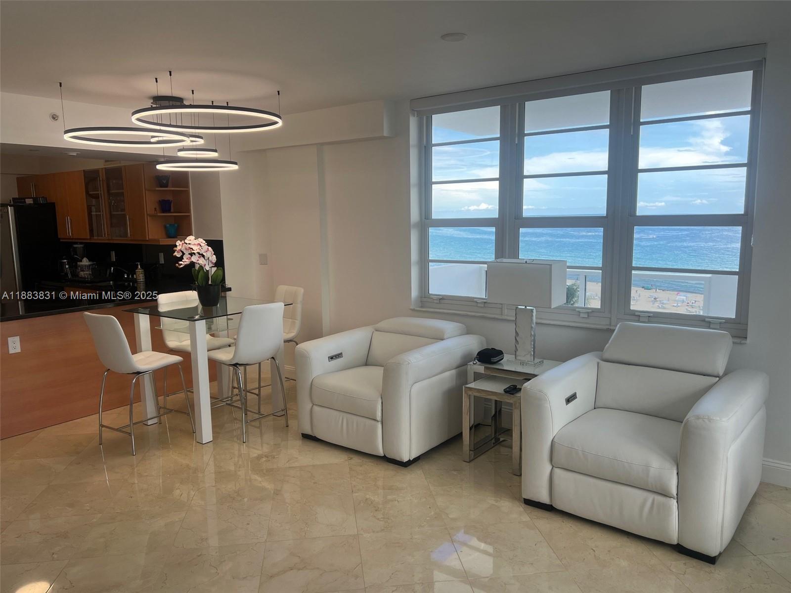 THE DECOPLAGE CONDO - Residential Lease