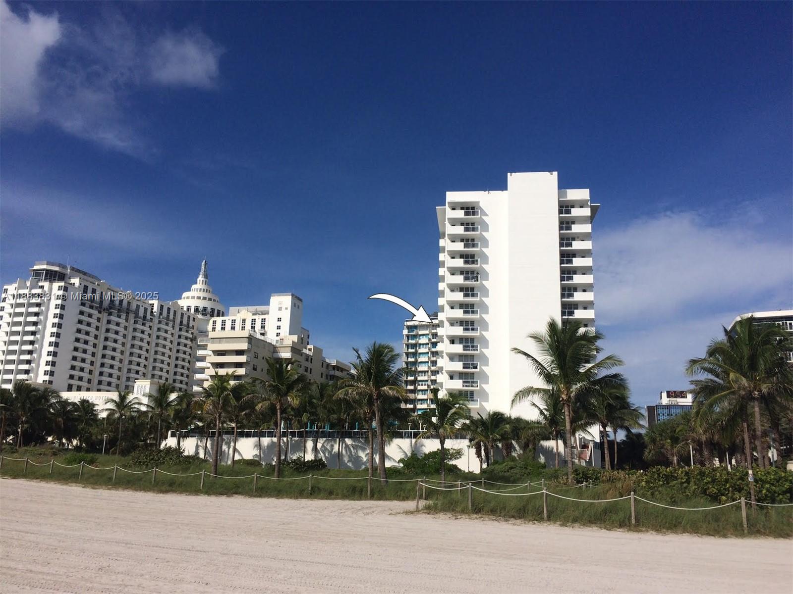 THE DECOPLAGE CONDO - Residential Lease