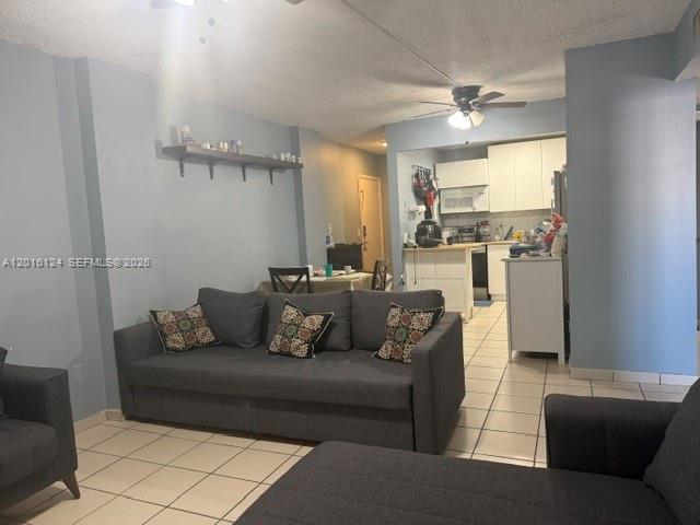 EL CID CONDO - Residential