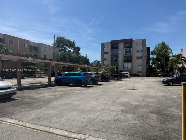 EL CID CONDO - Residential