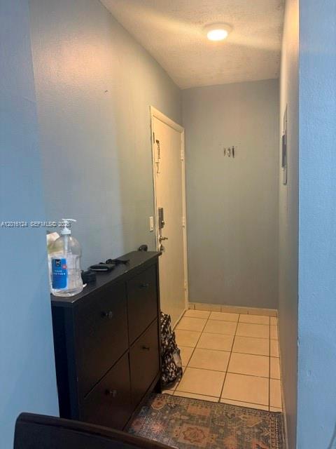 EL CID CONDO - Residential