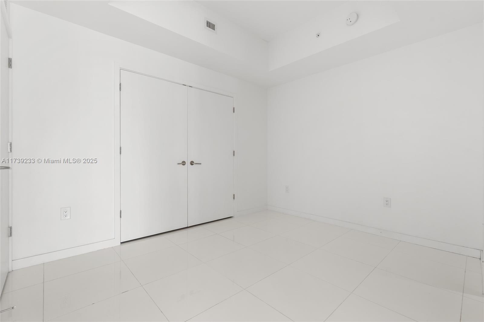 851 NE 1st Ave 2506