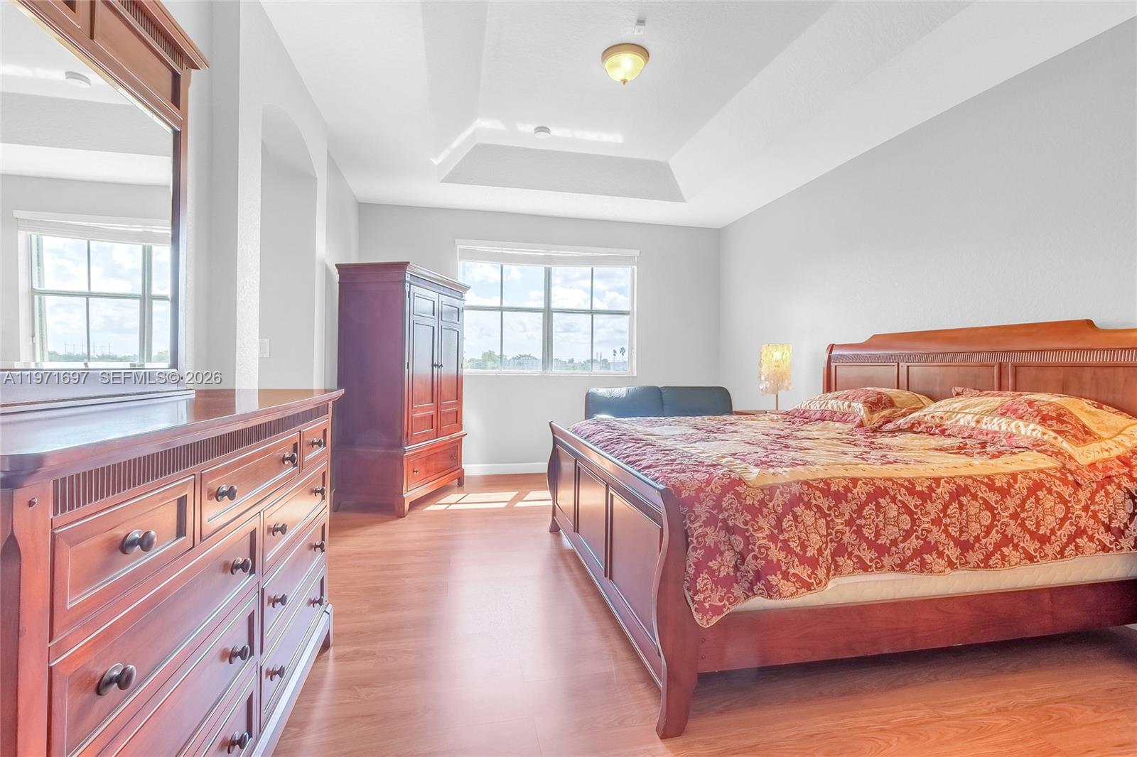 KENDALL BREEZE SOUTH - Residential Lease