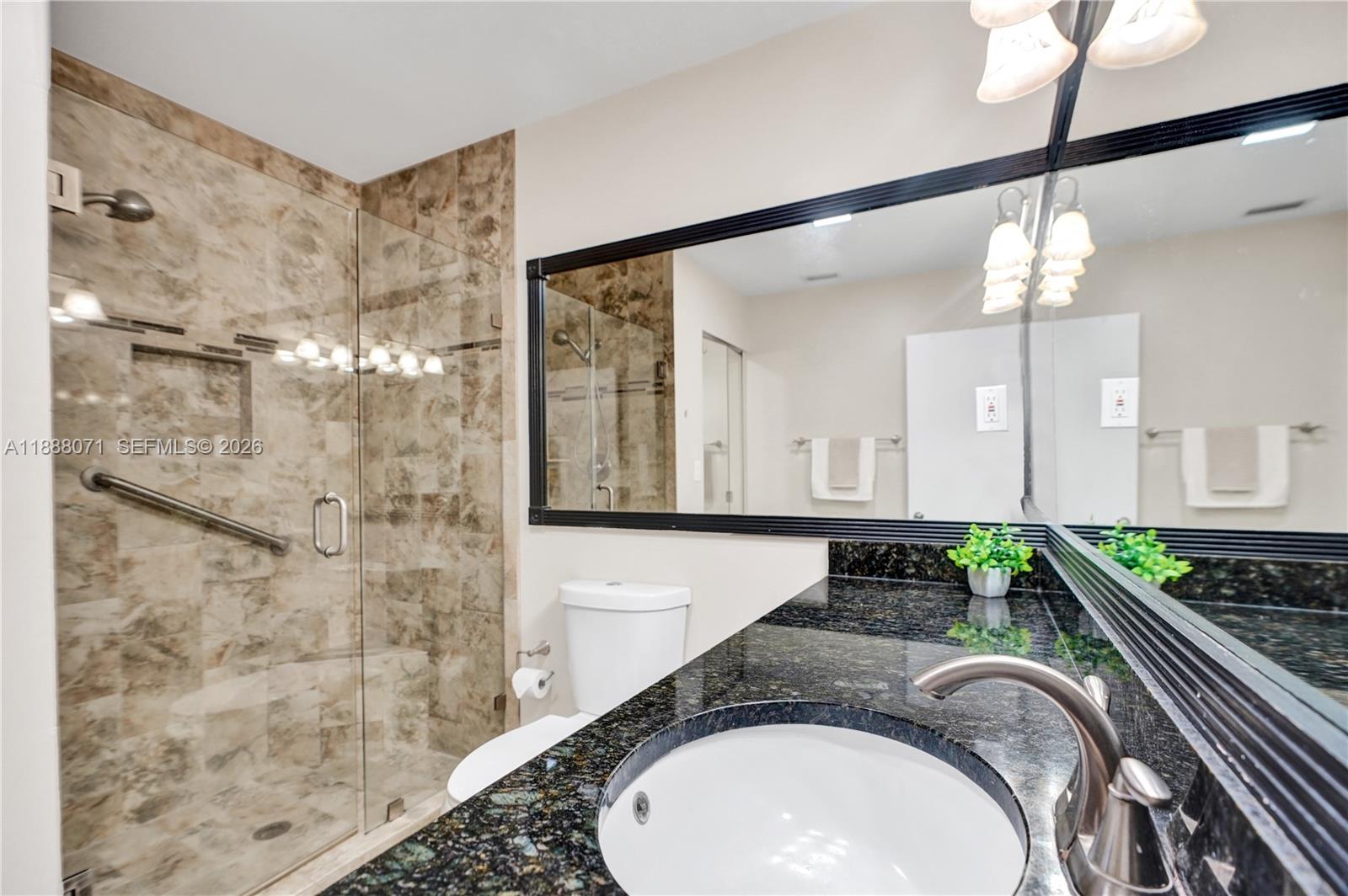 WOODLAKE ISLES - Residential