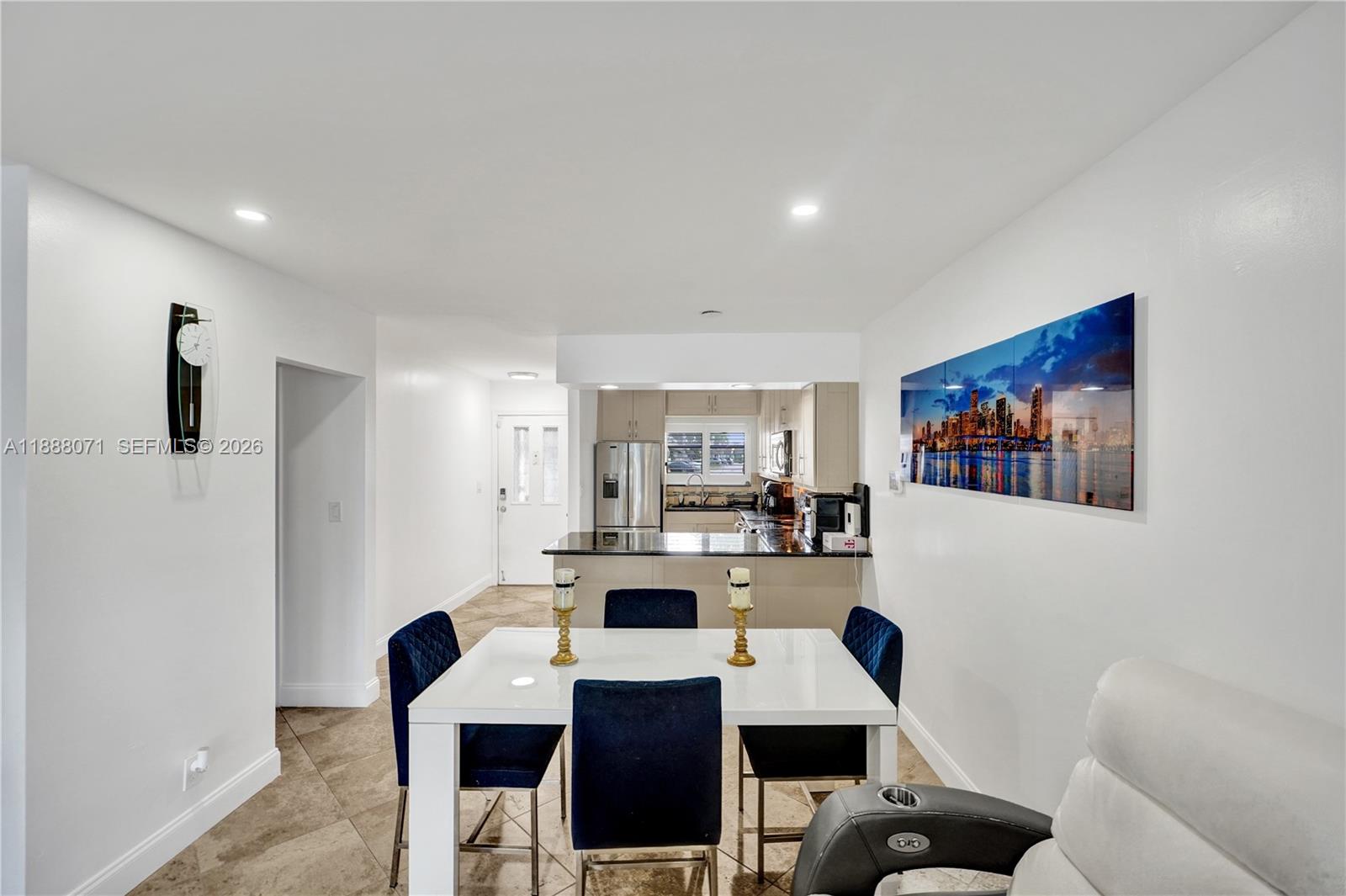 WOODLAKE ISLES - Residential