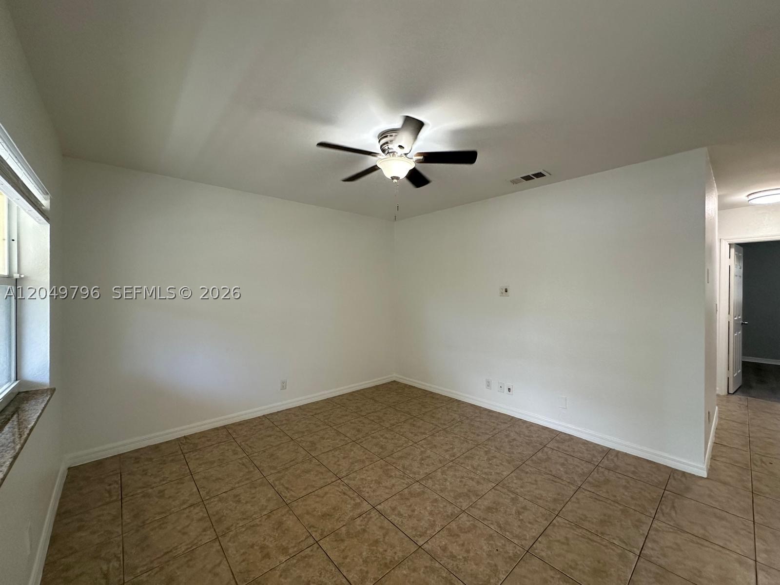 2640 NE 8th Ave 17