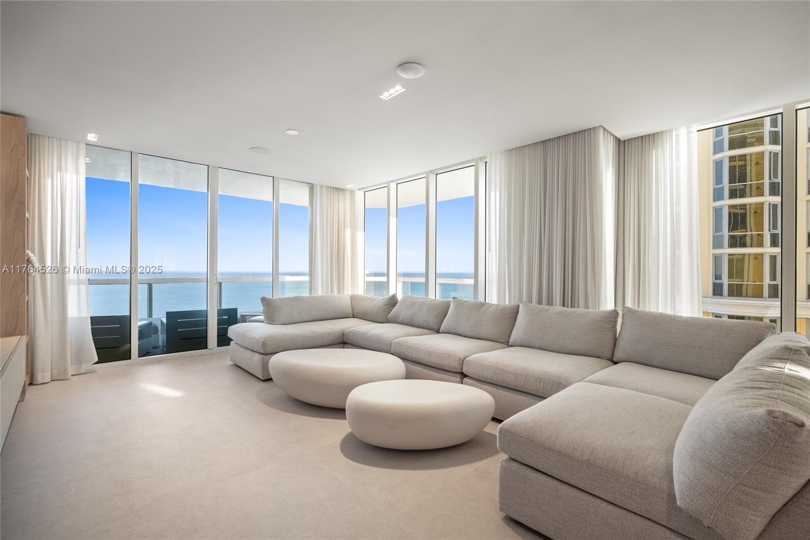 Rental Property at 17875 Collins Ave 3906, Sunny Isles Beach, Miami-Dade County, Florida - Bedrooms: 4 
Bathrooms: 4  - $35,000 MO.