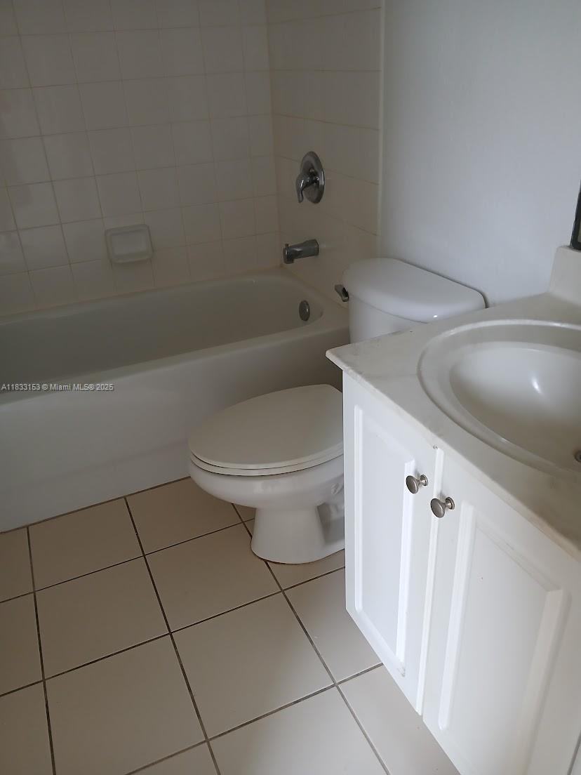 SAN REMO - Residential Lease